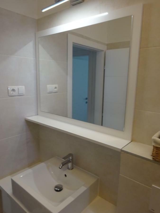Apartment Duce Omiš Екстериор снимка